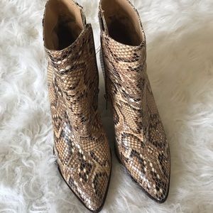 Steve Madden snakeskin Boots